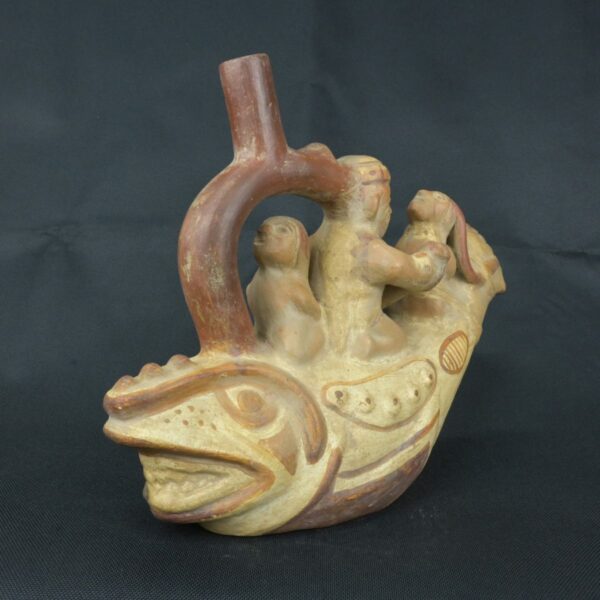 Pre Columbian Moche Ceramic Fish Vessel Ritual Artifact Peru - Imagen 4