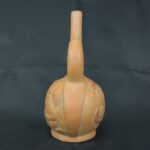 Pre Columbian Moche Ceramic Stirrup Bottle Ritual Artifact Peru - Imagen 3